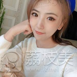 包子脸在重庆万家燕王珍祥做硅胶下巴整形逆袭正统美女！