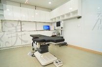 韩国优雅人整形外科医院无菌手术室1