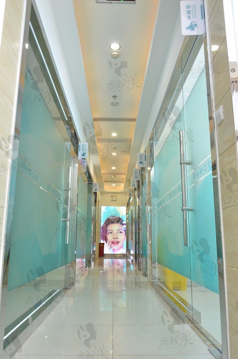 上海伊特康口腔--走廊