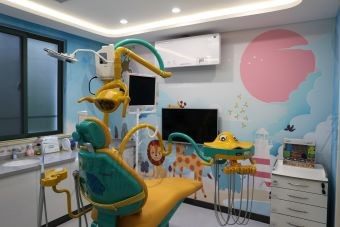 上海牙博士口腔门诊部----儿童诊疗室