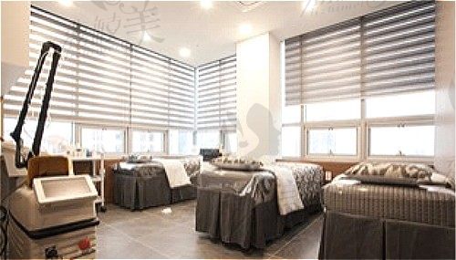 韩国111整形外科医院激光美容室环境