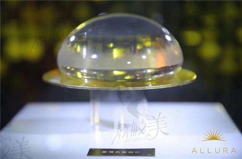 杭州陈郇隆胸价格不贵技术好，傲诺拉星熠假体隆胸43675元起