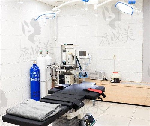 韩国爱乐整形外科手术室