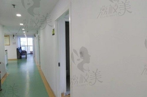 郑州市第二中医院（整形科） 长廊