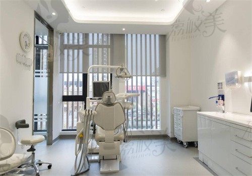 杭州萧山牙科医院收费标准2023，曝光种植/矫正/补牙价格速看