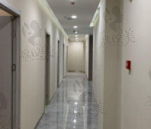 南阳市中心医院整形美容科 走廊