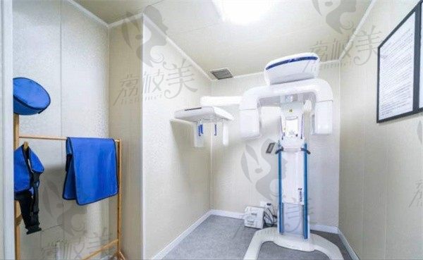 广东惠州斯迈尔口腔门诊部CT室