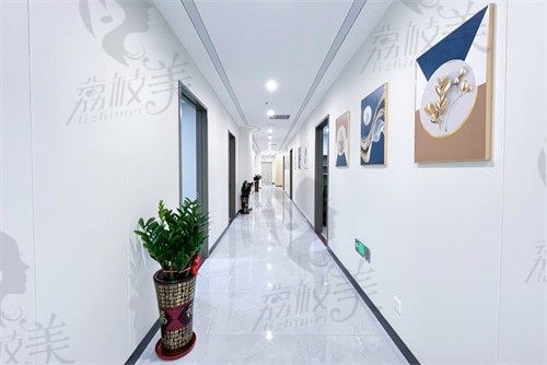 广州希玛林顺潮眼科医院走廊
