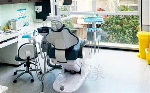 上海华齿口腔门诊部治疗室