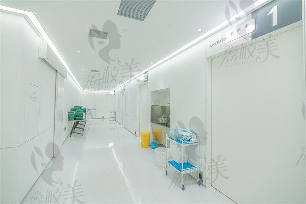 北京极简一站式口腔医院——走廊