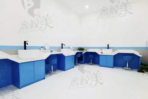 上海未来视界眼科门诊部消毒室