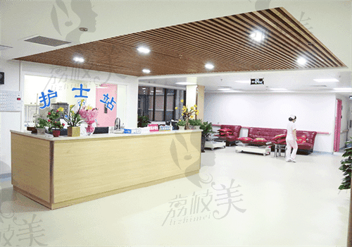 广东医药大学广州复星禅城医院护士站