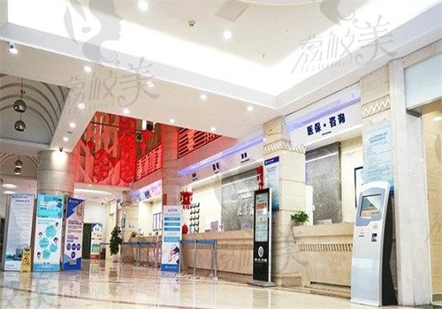 北京首大眼耳鼻喉医院眼科人工窗口