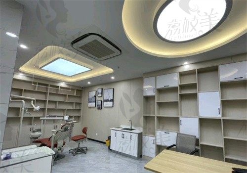 河池卓凡口腔医院休息区