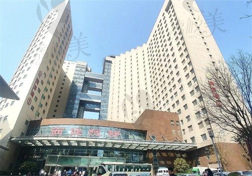 河南省人民医院眼科收费标准曝光，近视8900白内障14500青光眼8800元起