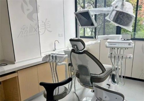 楚雄柠檬口腔医院诊疗室