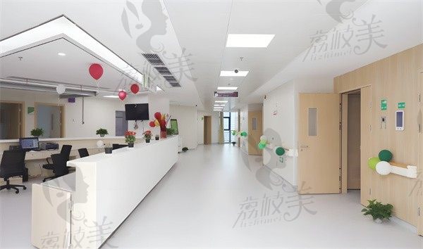 井冈山大学附属医院眼科走廊