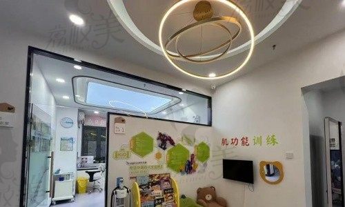 大連極植口腔醫(yī)院地址公開啦，有價(jià)格還是正規(guī)機(jī)構(gòu)附2025價(jià)格表