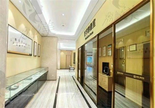 武汉德韩口腔医院（取水楼院区）走廊
