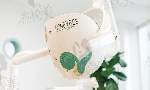 合肥创美口腔马营金属托槽矫正8800起，技术很可靠快来预约！