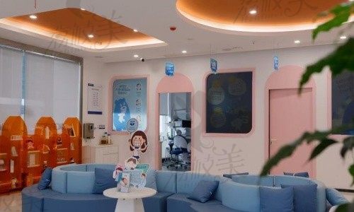 长沙瑞泰科尔雅口腔医院大厅
