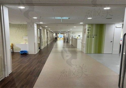 日本健康再生医院走廊