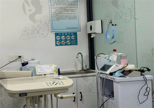 重庆巴南美牙健口腔诊室