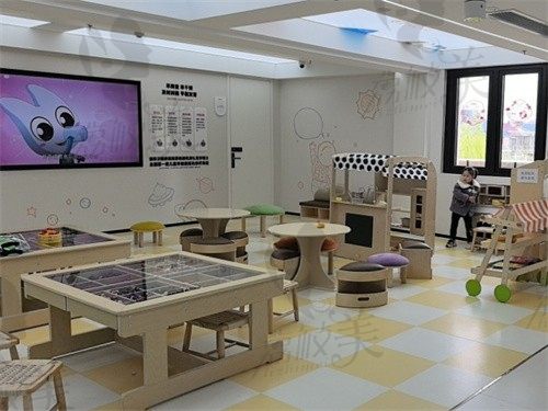 嘉善牙博士口腔門診部兒牙區(qū)