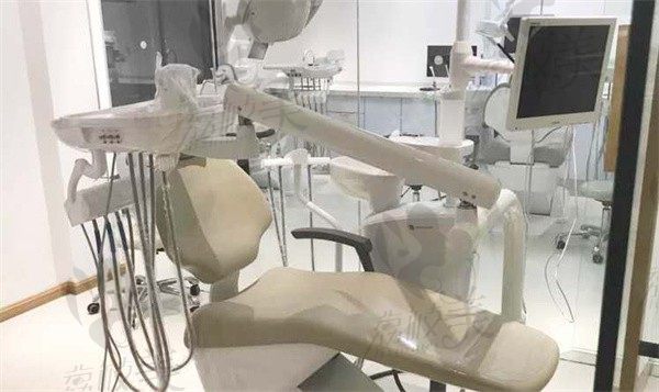 金华婺城雅馨口腔诊所牙椅