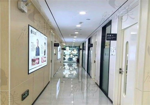 珠海六和口腔门诊部（斗门分院）走廊
