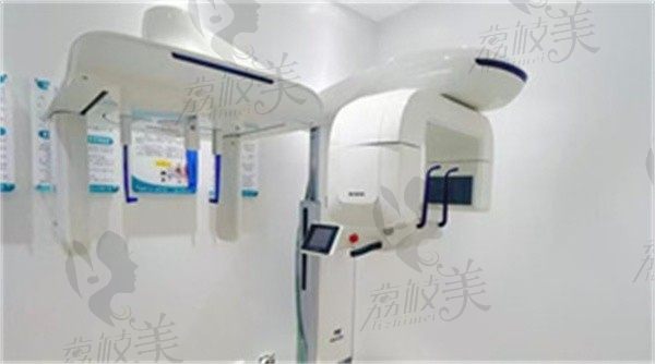 大连国诚口腔门诊部医院CT室
