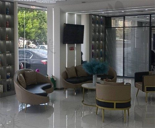 盘锦大洼博爱口腔诊所休息区