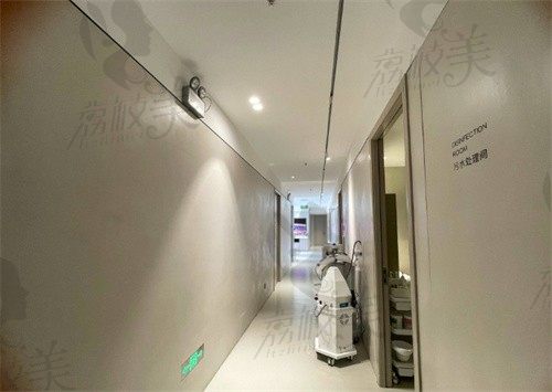 深圳佳颜医疗美容诊所走廊