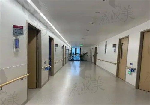 广西壮族自治区人民医院走廊