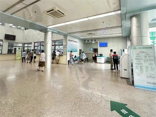 宜兴市人民医院大厅