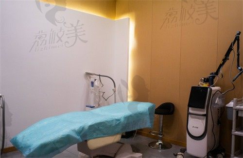 宁波余姚蓓俪莎医疗美容诊所诊疗室
