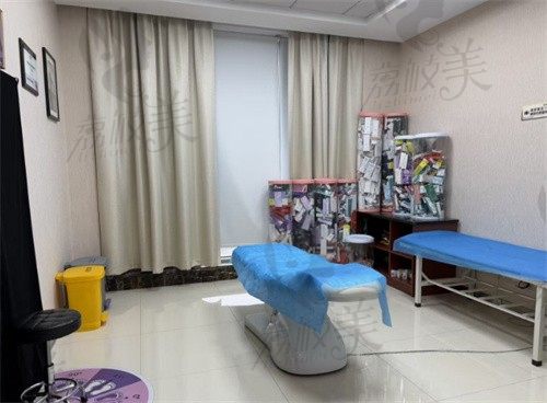 桐乡星博士医疗美容医院诊疗室