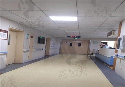 襄阳市第一人民医院走廊
