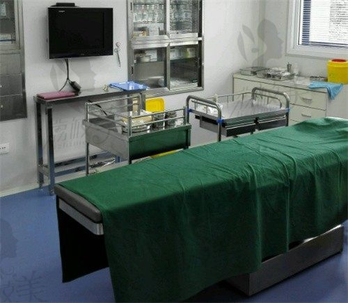 湖州林华医疗美容诊所手术室