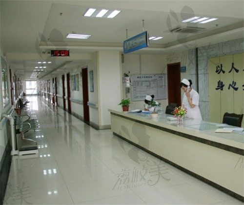 兰州大学第二医院走廊