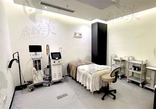 宁波鄞州佑美医疗美容诊所诊室