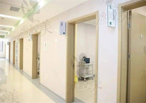 北京市顺义区医院走廊
