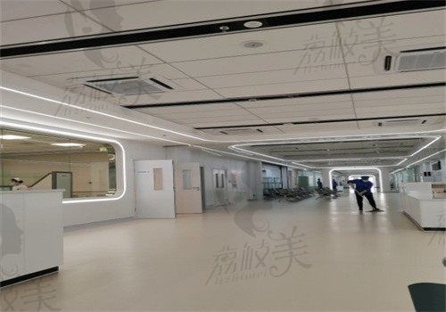 厦门医学院附属口腔医院走廊