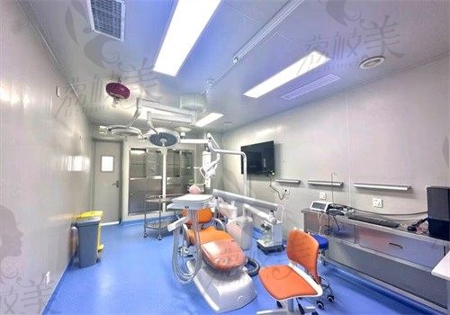 武汉德派口腔门诊部（取水楼店）操作室