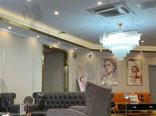 上饶驻颜医疗美容门诊部大厅