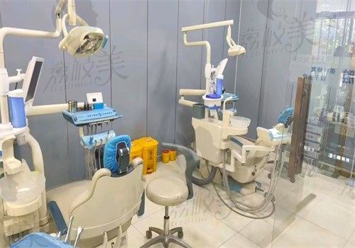 安阳殷都添悦口腔门诊部(电厂院区)诊室