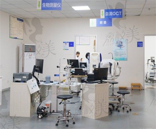 桂林爱尔眼科医院验光区