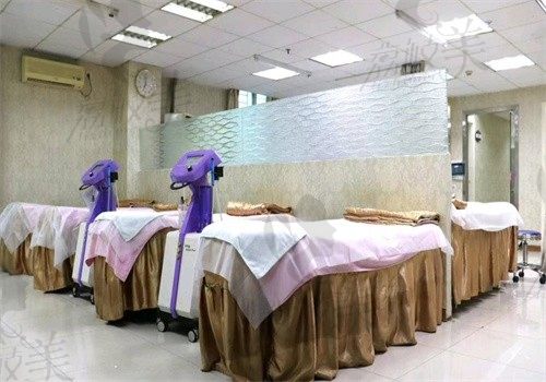 深圳春天阳光医院轮廓抗衰中心（宝安分院）皮肤操作室