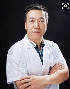张笑天