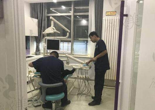北京优贝口腔门诊部牙齿治疗室